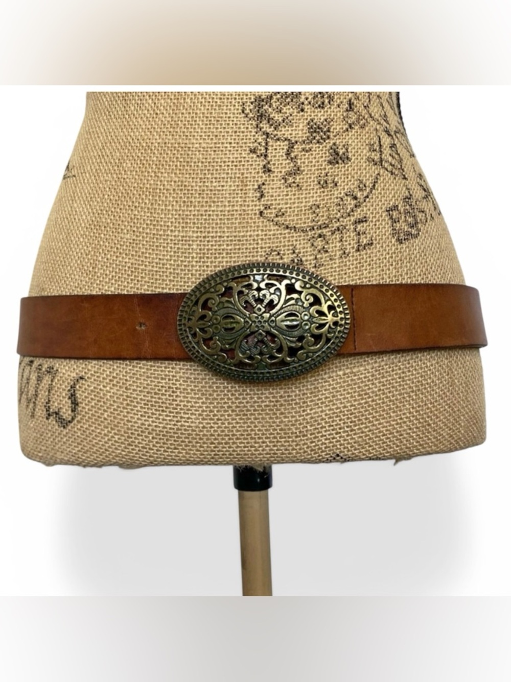 Genuine Brown Leather Eddie Bauer Women’s Belt w/ Oval Buckle- Large - Picture 13 of 13